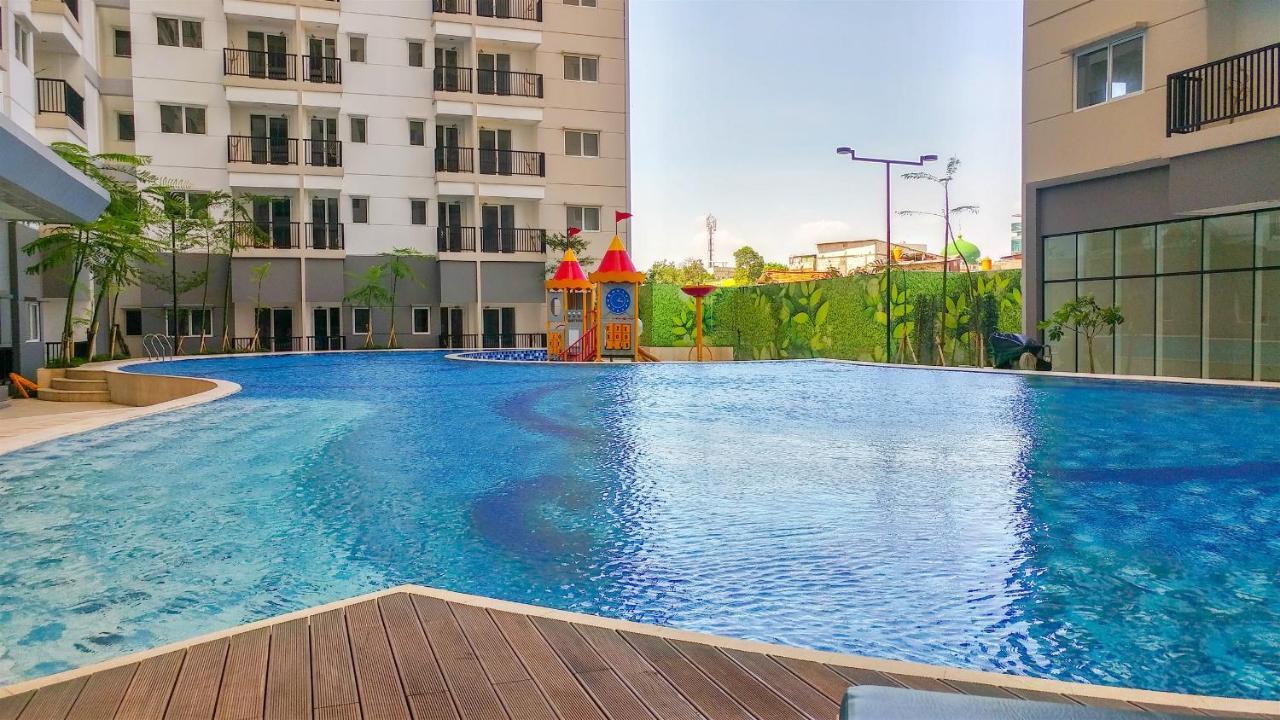 Modern And Simple Signature Park Grande By Travelio *